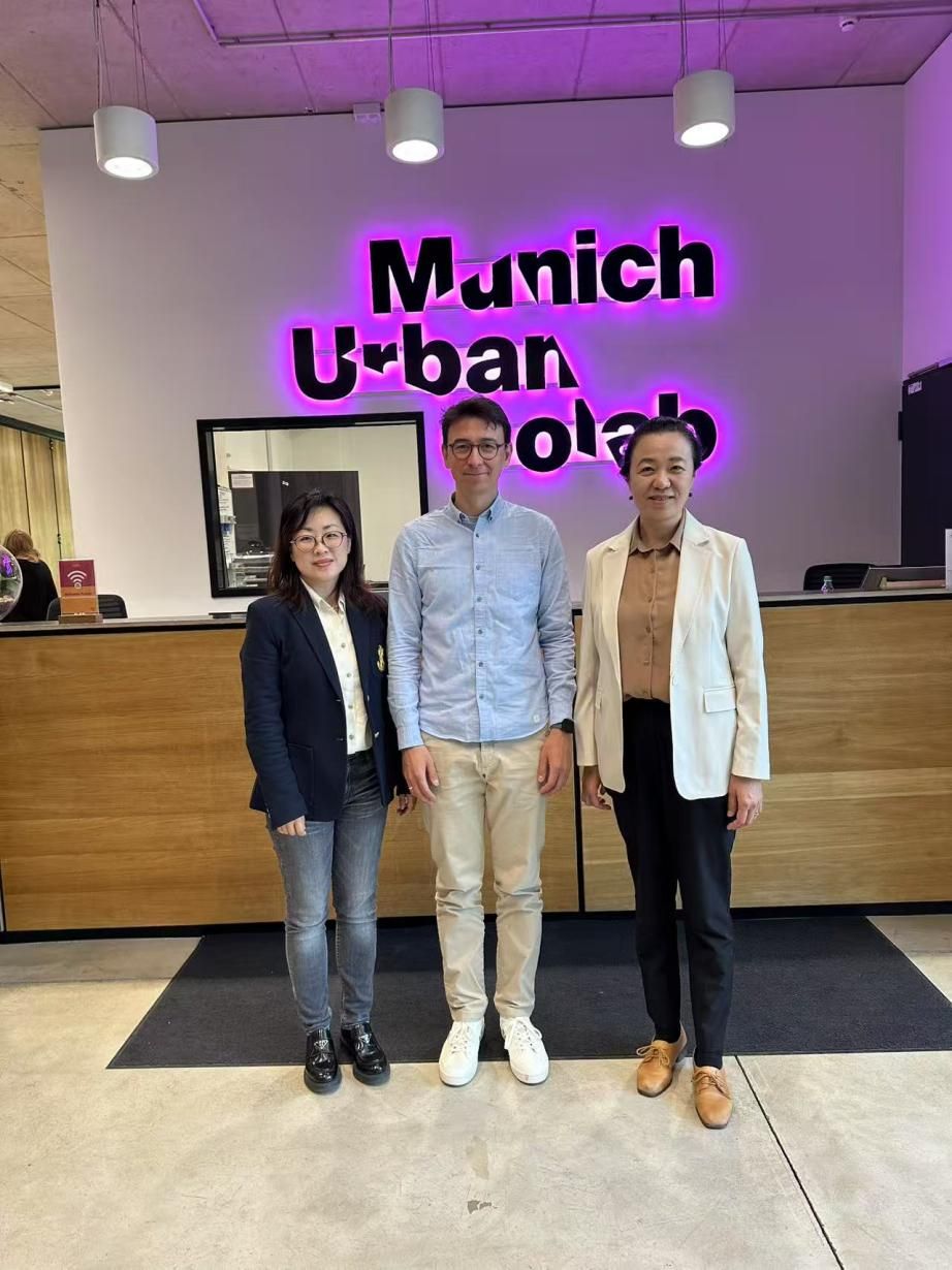 8BF2426F03FDA7F20369A6A767A_F494FBD1_23246