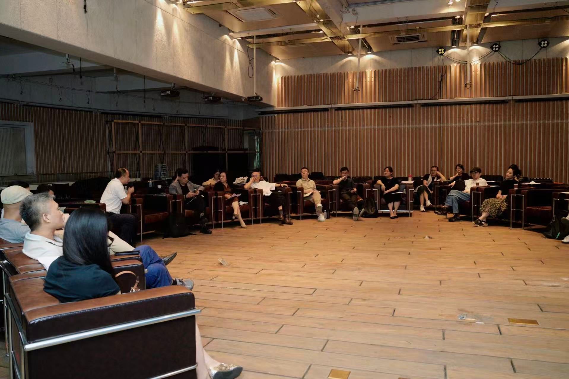 4AD9E311EDD4B0C6165A5876FD1_D2C30CD1_46F7F