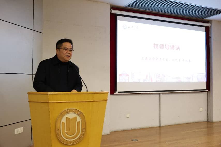 C2EE041D301A253F7CF97F076D8_DDF7FB8E_A880