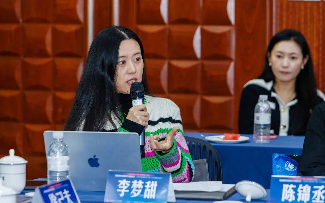 E3D2F89681B579FE1F4EC29AF04_76AD67A5_15425