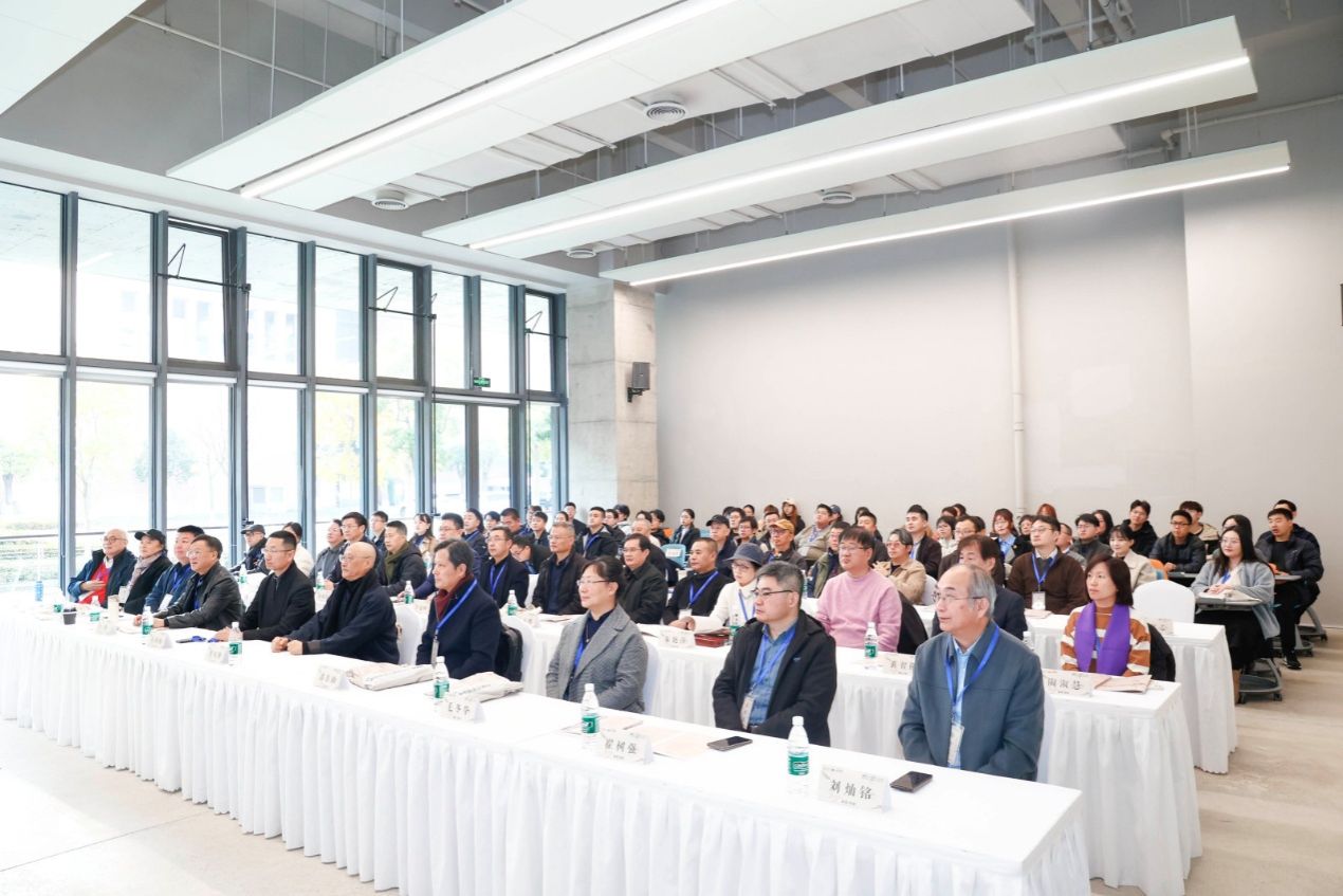 0E17C70A8AC0C64F7AE87C2A943_B0401711_21CD0