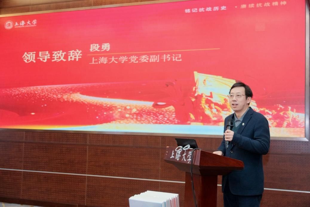 60805D0DE75CF3FBC7448CA92CC_42FF6E0E_1245F